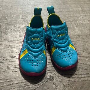 Nike Lebron James XVll Dunked Toddler Water Shoes 7c